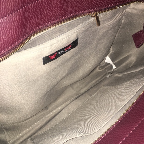 New Fall Handbag - Picture 3 of 3